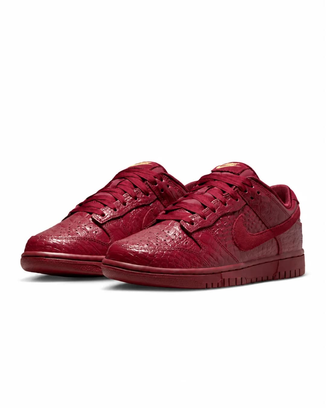 NIKE DUNK LOW 'COCODRILE TEAM RED' (Women's)
